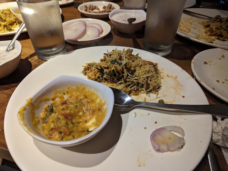 Lalit Fine Dine - Lalit Fine Dine Topiwala Bldg, Station Rd, opp. Topiwala Center, Kakaji Nagar, Jawahar Nagar, Goregaon East, W, Mumbai, Maharashtra 400104, India
