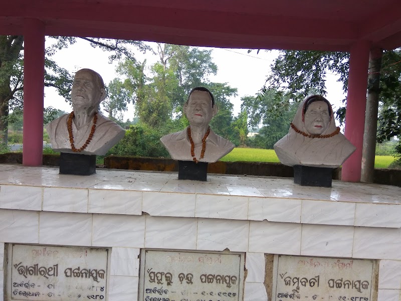 Rukmini Lath Bal Niketan - Rukmini Lath Bal Niketan, 8XF3+5MG, Chachhanpali, Bargaon, Odisha 768113, India