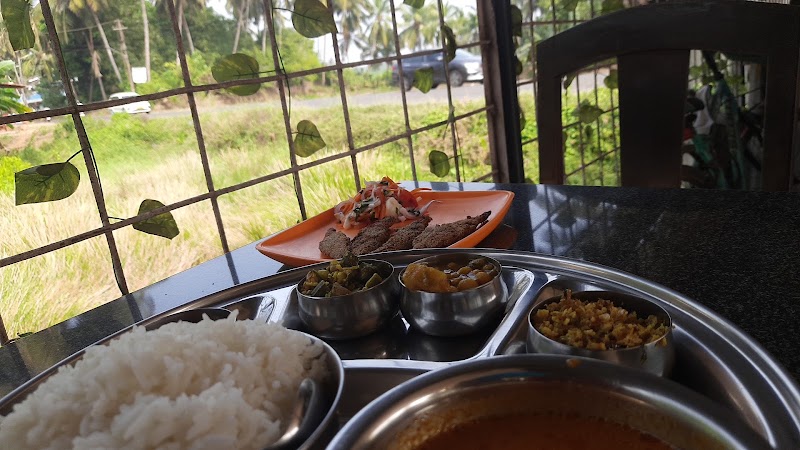 FOODLAND - FOODLAND, 7W3V+77P, Varca Rd, Benaulim, Goa 403716, India