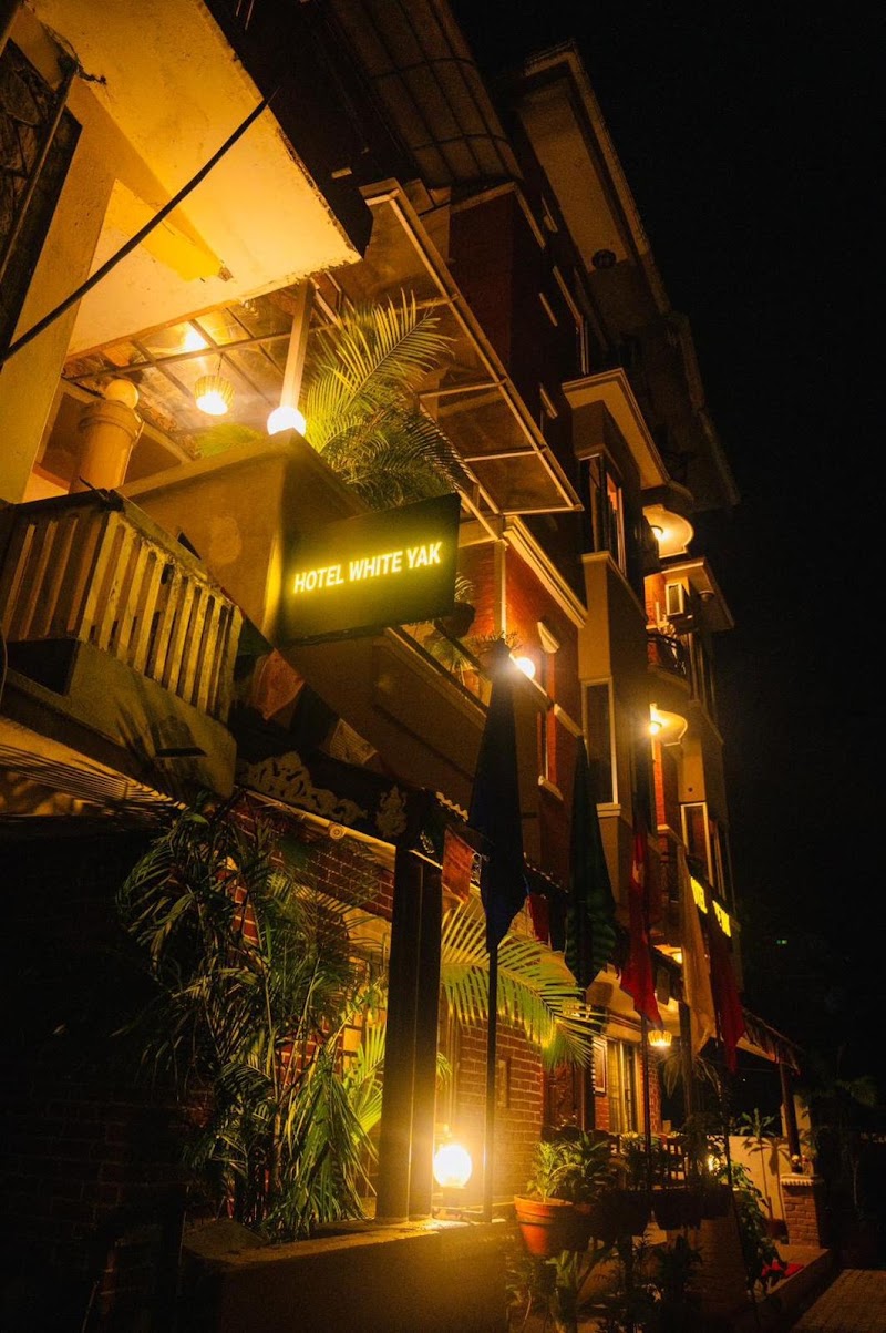 Hotel white Yak - Hotel white Yak, Lakeside-6, 9'A Durbar Marg, पोखरा 33700, Nepal
