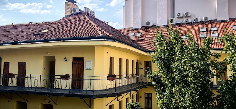 Andel Apartments