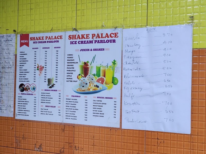 Shake Shack - Shake Shack, Palace Road, X754+H57, Gujarati Rd, Mattancherry, Kochi, Keralam 682002, India