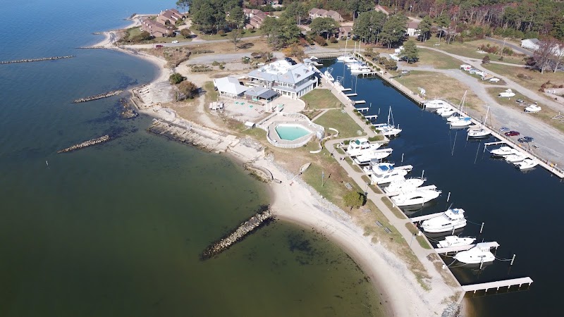 Windmill Point Marina - Windmill Point Marina, 40 Windjammer Ln, White Stone, VA 22578, USA