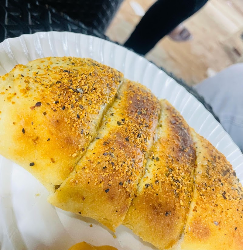 Deep Pizzas - Deep Pizzas Maharaja Chowk, Zone 1, Durg, Bhilai, Chhattisgarh 491001, India