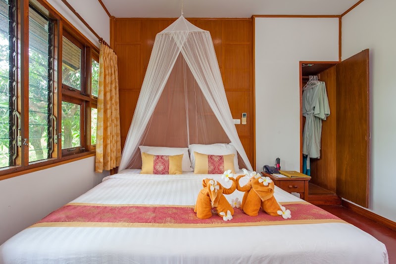 Phi Phi Natural Resort - Phi Phi Natural Resort, 53 หมู่ที่ 8 53 หมู่ที่ 8 แหลมทอง เกาะพีพี Tambon Ao Nang, Amphoe Mueang Krabi, Chang Wat Krabi 81000, Thailand
