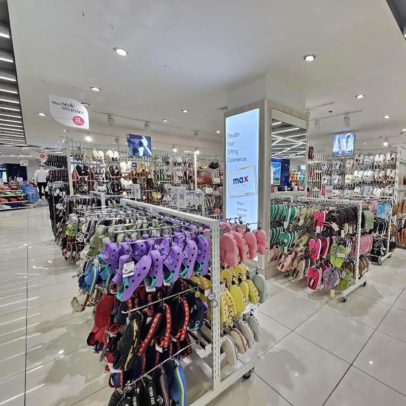 Max - Max Lower Ground Floor, Phoenix Market City Mall, Lal Bahadur Shastri Marg, Kurla West, Kurla, Mumbai, Maharashtra 400070, India