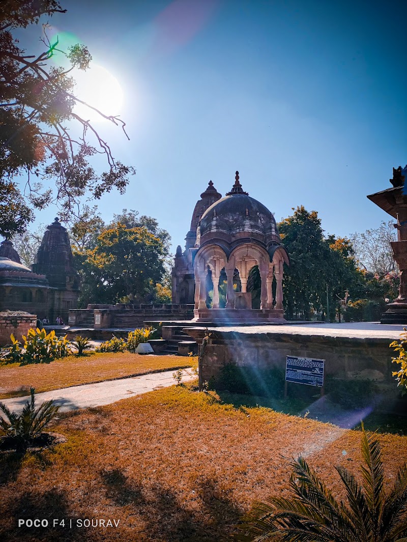 Royal Cenotaphs - Royal Cenotaphs, 923P+23F, Mandore, Jodhpur, Rajasthan 342304, India