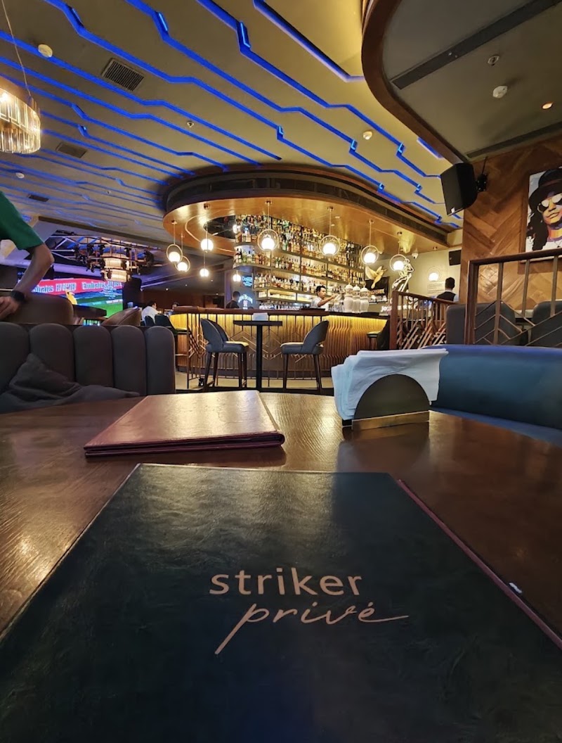 Striker Privè - Striker Privè Shop No. 122, First Floor, The Walk, Worldmark 4, Sector 65, Gurugram, Haryana 122101, India