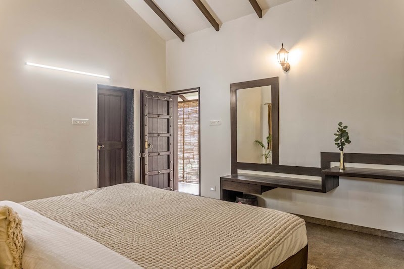 StayVista at Farmhouse Retreat | Premium Villa with Pool in Nashik - StayVista at Farmhouse Retreat | Premium Villa with Pool in Nashik, Farmhouse Retreat Dugaon, Road, Manoli, Nashik, Maharashtra 422203, India