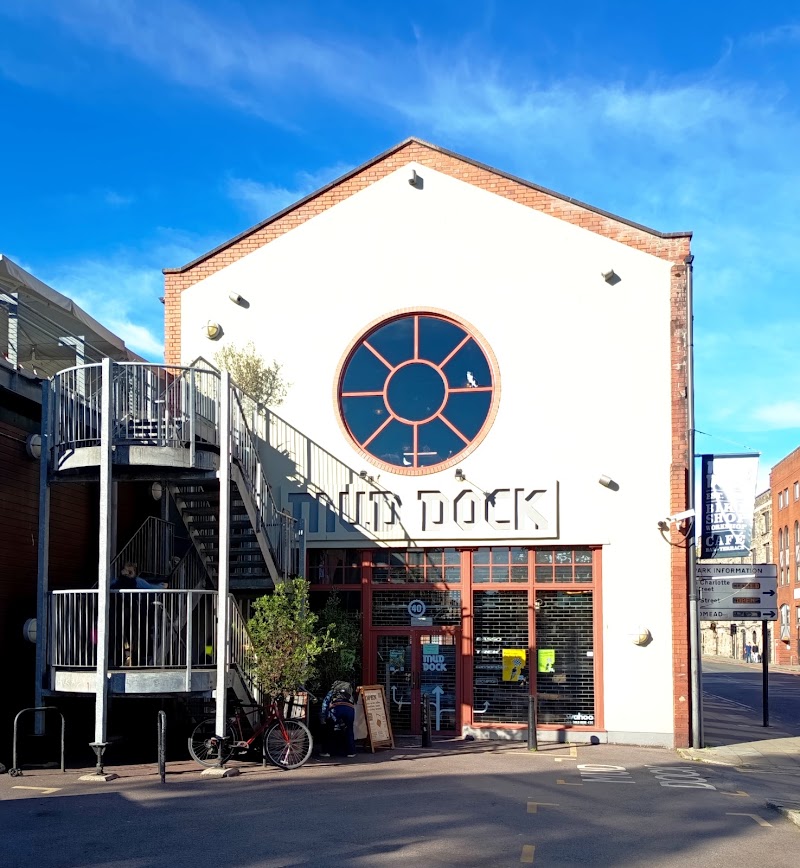 Mud Dock Café - Mud Dock Café 40 The Grove, Bristol BS1 4RB, UK