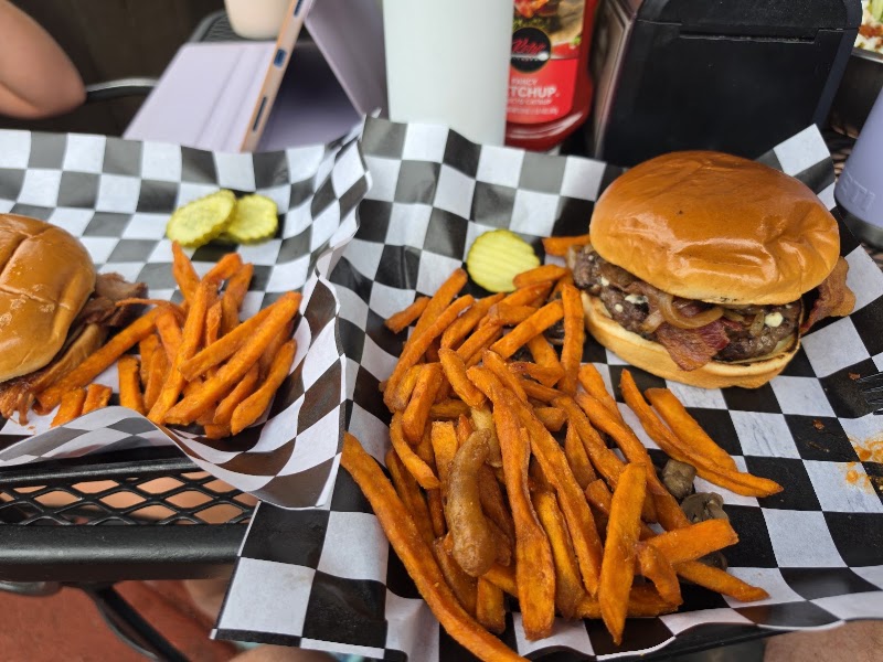 Outlaw Grille - Outlaw Grille, 250 Jordan Rd, Sedona, AZ 86336, USA