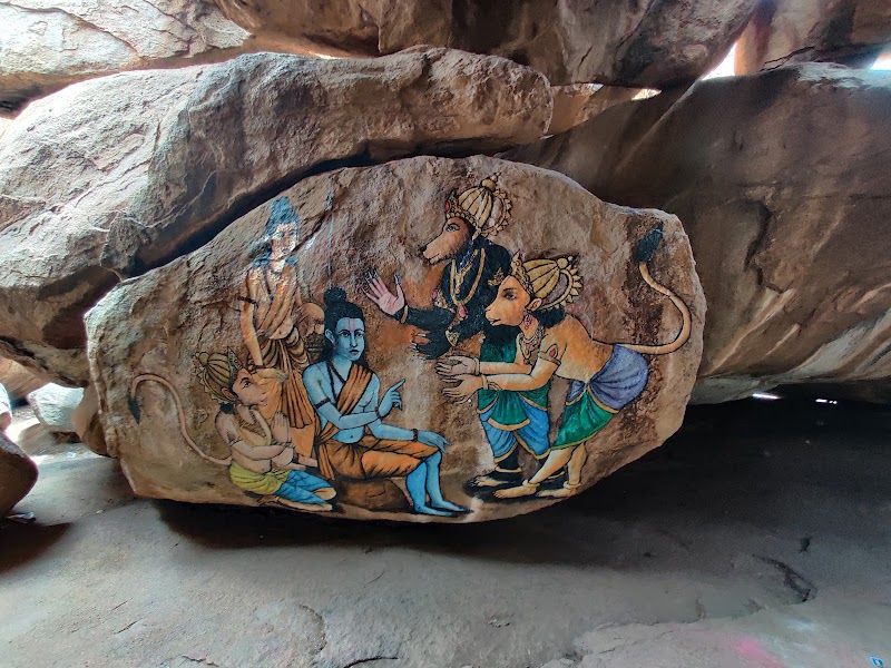 Chintamani Matha Anegundi - Chintamani Matha Anegundi, 8FXV+44C, Anegundi, Karnataka 583227, India