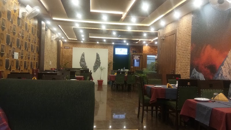 Khana Khazaana