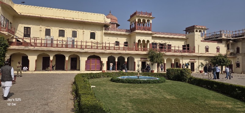 Jai Prakash Yantra Jantarmantar observatory - Jai Prakash Yantra Jantarmantar observatory WRFF+WP8, Malve Nagar, J.D.A. Market, Pink City, Jaipur, Rajasthan 302002, India
