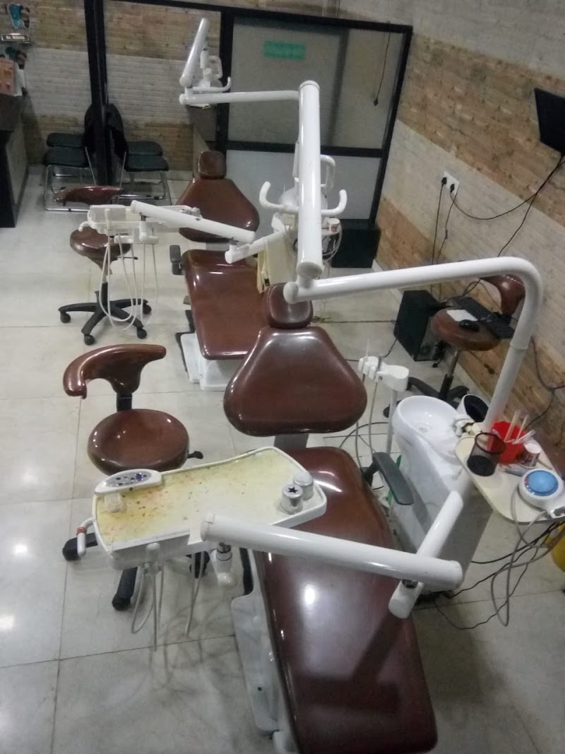 Vrinda Centre - Vrinda Centre, Opposite, Durga Mandir Rd, near Shyam talkies chowk, Budhapara, Raipur, Chhattisgarh 492001, India