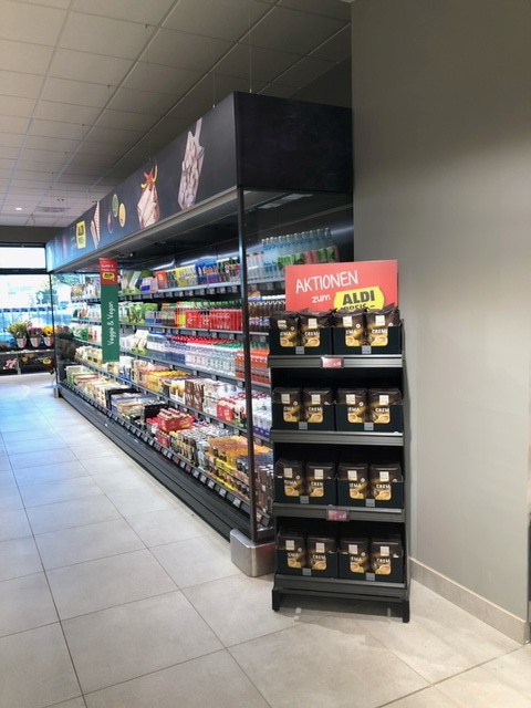 ALDI SUISSE - ALDI SUISSE, Dietlimoosplatz 1, 8134 Adliswil, Switzerland