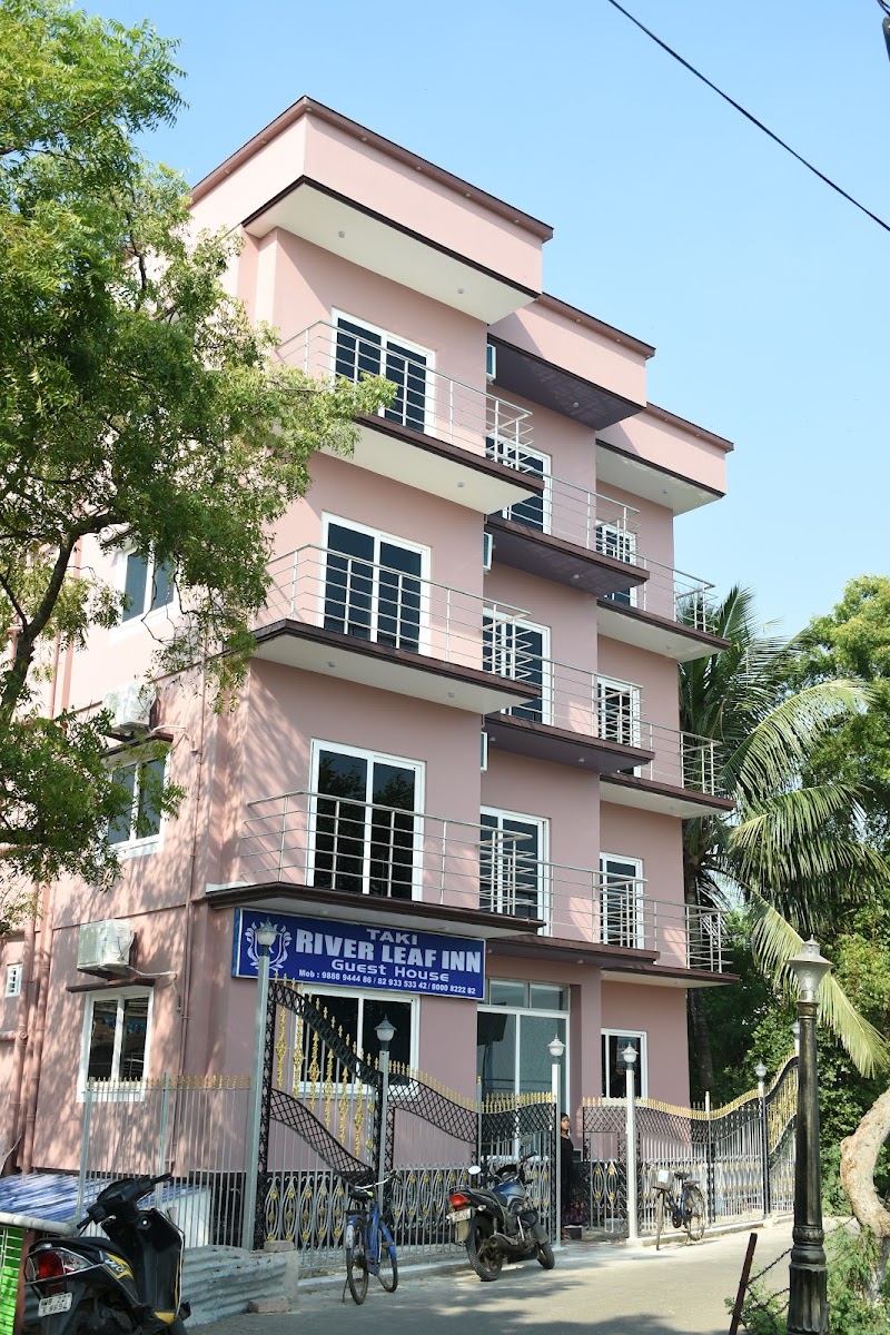 RIVER LEAF INN - RIVER LEAF INN River Road, near Public Health Engineering, Taki, West Bengal 743429, India