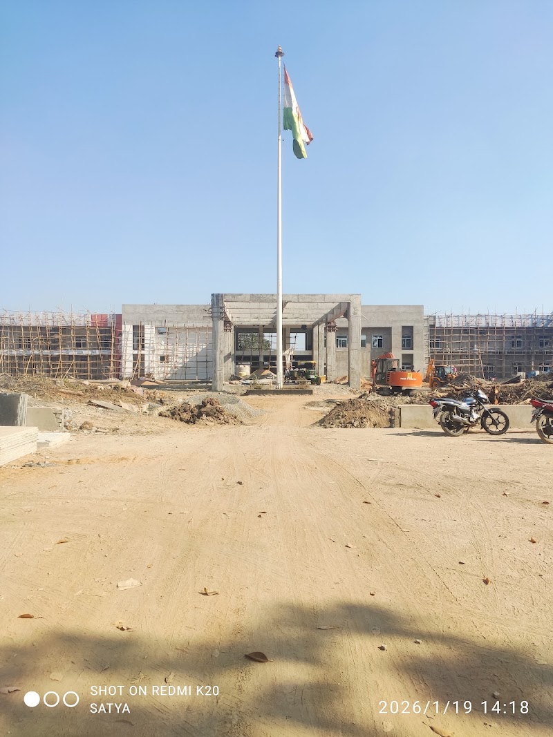Balangir Jn. Railway Station - Balangir Jn. Railway Station, lucky guest house, Railway Station Rd, Balangir, Khujenpali, Odisha 767002, India
