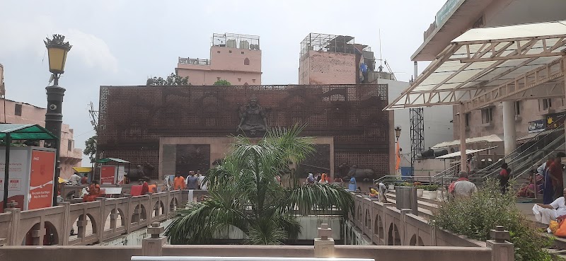 Uttar kashi Vishwanath Temple - Uttar kashi Vishwanath Temple, PCHQ+JXR, Uttarkashi, Uttarakhand 249193, India