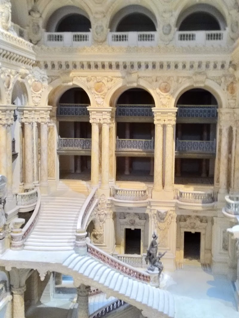 Hôtel de l'Aveyron - Hôtel de l'Aveyron 5 Rue d'Austerlitz, 75012 Paris, France