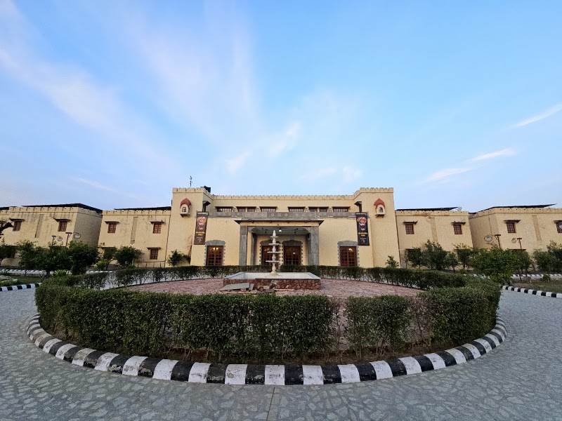 Hotel Desert N Dunes