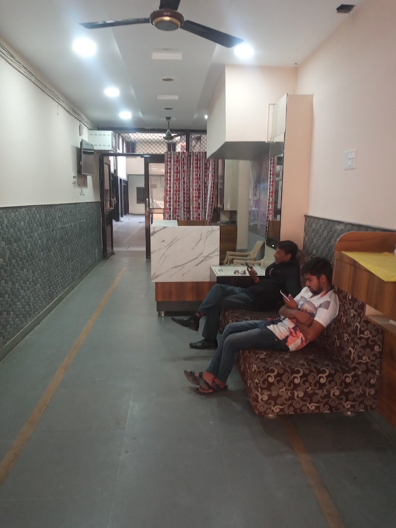 B N Palace - B N Palace, Station Rd, Nahar Para, Station Road, Moudhapara, Raipur, Chhattisgarh 492001, India