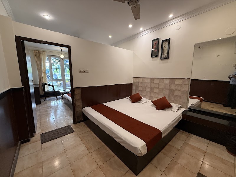 Palm Village Resort - Palm Village Resort C74M+397, Diamond Harbour Rd, Vasa, Khariberia, Bishnupur, Bhasa, West Bengal 743503, India