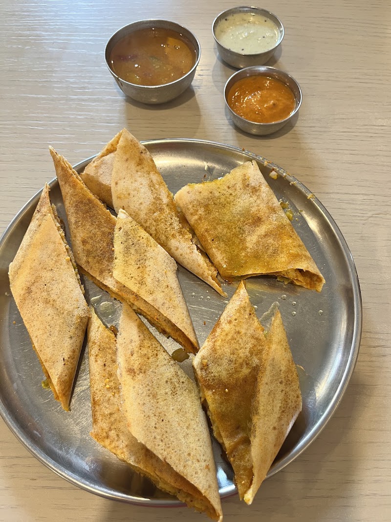 Thambbi Veg Restaurant - Thambbi Veg Restaurant Patanwala Compound, Shreyas Talkies, Lal Bahadur Shastri Marg, Ghatkoper West, Nityanand Nagar, Ghatkopar West, Mumbai, Maharashtra 400086, India