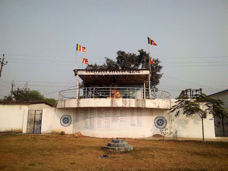 Tathagat Buddha Vihar - Tathagat Buddha Vihar, 683P+GXW, Priyadarshini Parisar East, Supela, Bhilai, Chhattisgarh 490020, India