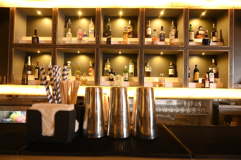 Skylite Lounge - Skylite Lounge 5th Floor, Rooftop, At Fourtune Mall, Skylite Lounge, behind Bank Of Maharashtra, Sitabuldi, Nagpur, Maharashtra 440012, India