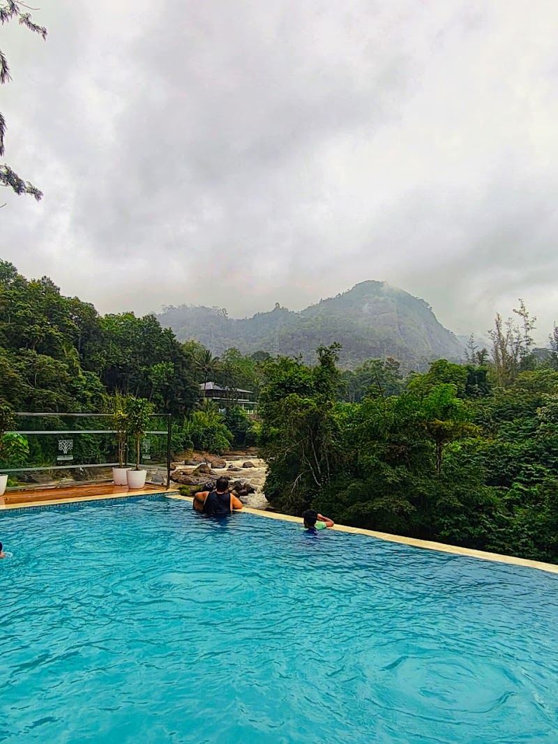 Eden Woods Resorts & Spa