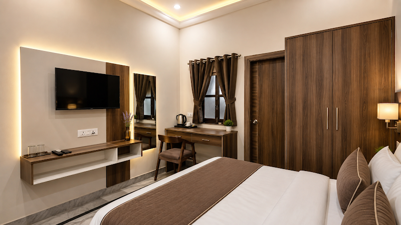 Hotel Vegas Corporate Suites By Aura - Hotel Vegas Corporate Suites By Aura CH-3, Block B, Industrial Area, Sector 62, Noida, Uttar Pradesh 201309, India