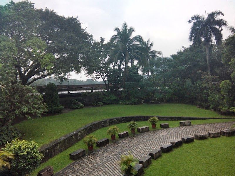 Puerta Real Gardens - Puerta Real Gardens, HXPG+8WH, Intramuros, Manila, 1002 Metro Manila, Philippines