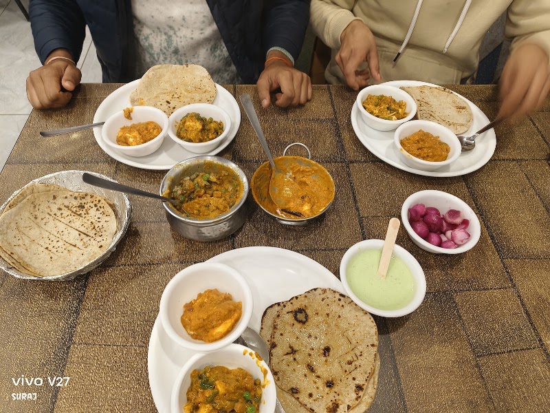 Shri Makhan Bhog - Shri Makhan Bhog Alwar Bypass Rd, near SIEGWERK INK COMPANY, Banbeerpur, Rajasthan 301018, India