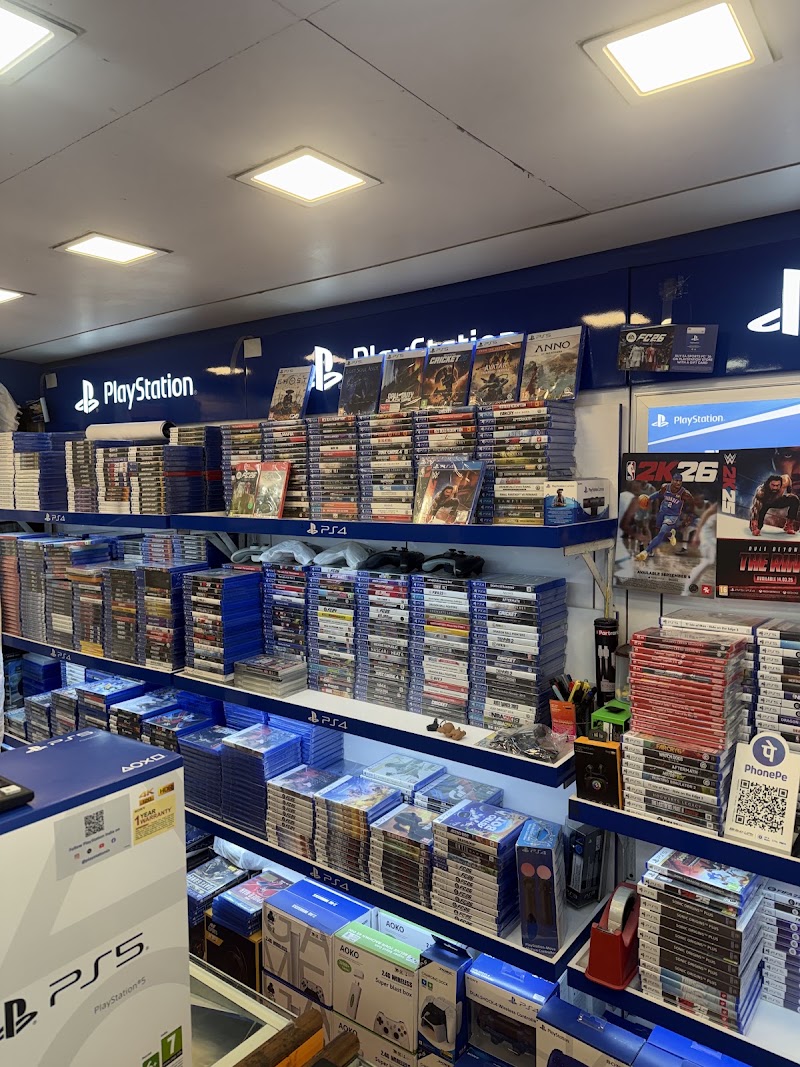 CD WORLD HYDERABAD TELANGANA since 1998 - CD WORLD HYDERABAD TELANGANA since 1998, SHOP NO 34&39 ,GROUND FLOOR, Chenoy Trade Center, Park Ln, near hotel parklane, near paradise, Kalasiguda, Secunderabad, Hyderabad, Telangana 500003, India