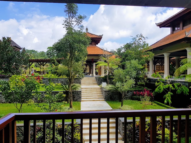 The Pool Cafe & Bar at Padma Resort Ubud - The Pool Cafe & Bar at Padma Resort Ubud, Br. Carik, Puhu, Kec. Payangan, Kabupaten Gianyar, Bali 80572, Indonesia