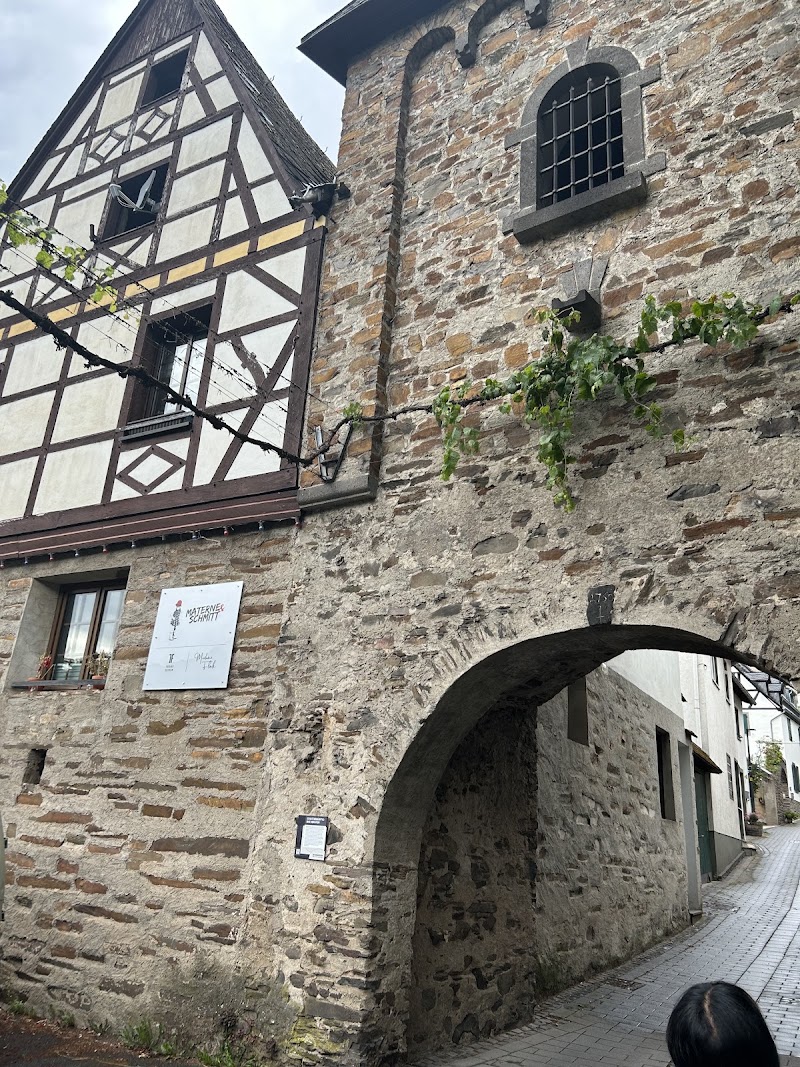 Madame Flöck Wines - Madame Flöck Wines, Friedrichstraße 1b, 56333 Winningen, Germany