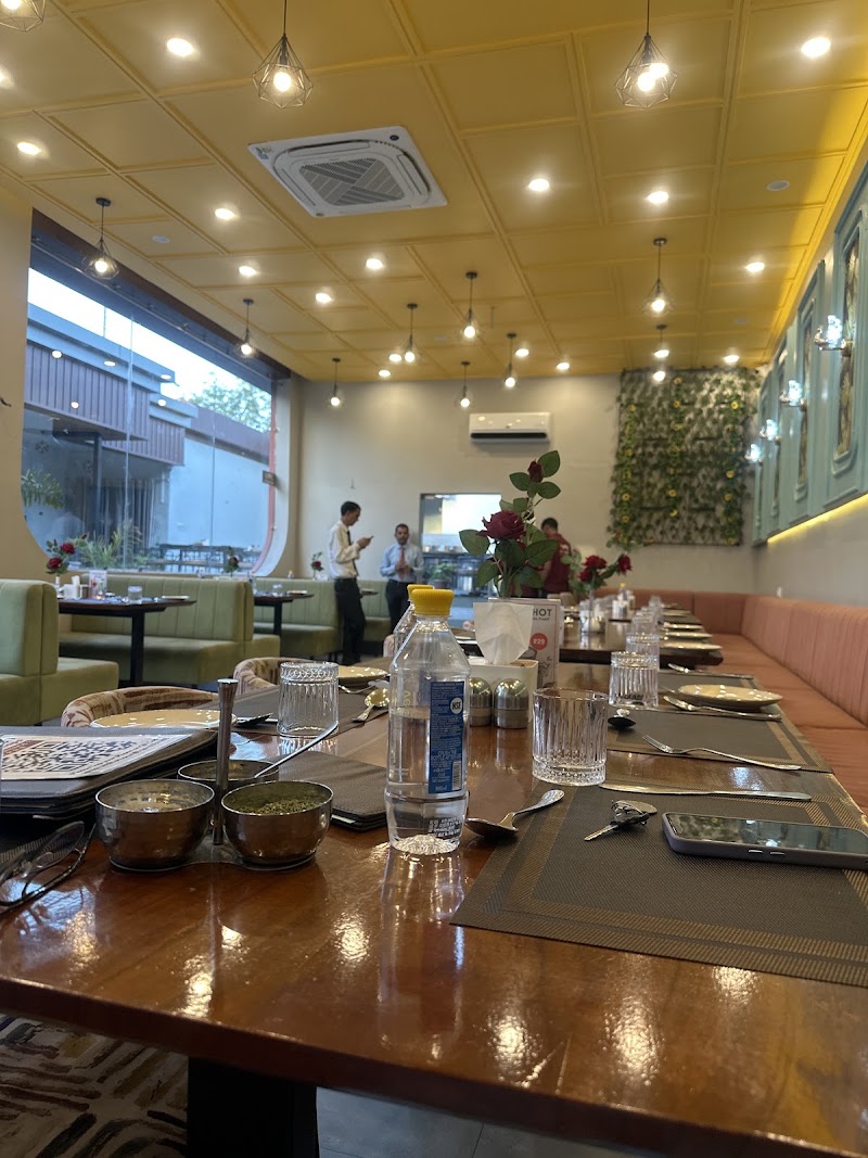 VFC Premium - Restaurant | Cafe & Banquet - VFC Premium - Restaurant | Cafe & Banquet Main, Mandore Rd, above Kotak Mahindra Bank, Paota, Jodhpur, Rajasthan 342001, India