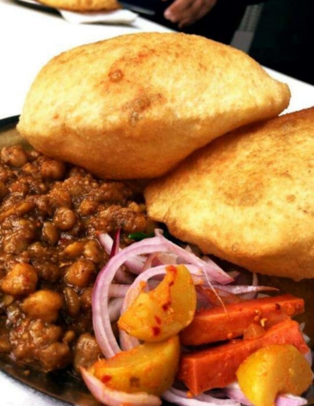Om Ji Corner Chole Bhature & Catering Services - Om Ji Corner Chole Bhature & Catering Services, Shop no 1Shop No. 1 44/5/2 Near Sai Mandir, opposite Lifeline Hospital, PD Vihar, East Guru Angad Nagar, Swasthya Vihar, New Delhi, Delhi, 110092, India