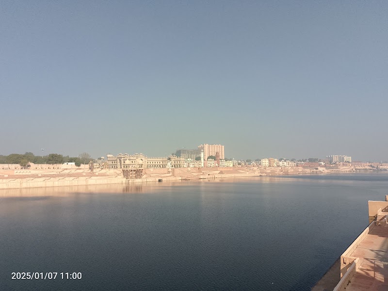 Chambal safari - Chambal safari 5R9G+C2C, Chambal Garden Rd, Sanjay Nagar, Dadwara, Kota, Rajasthan 324002, India