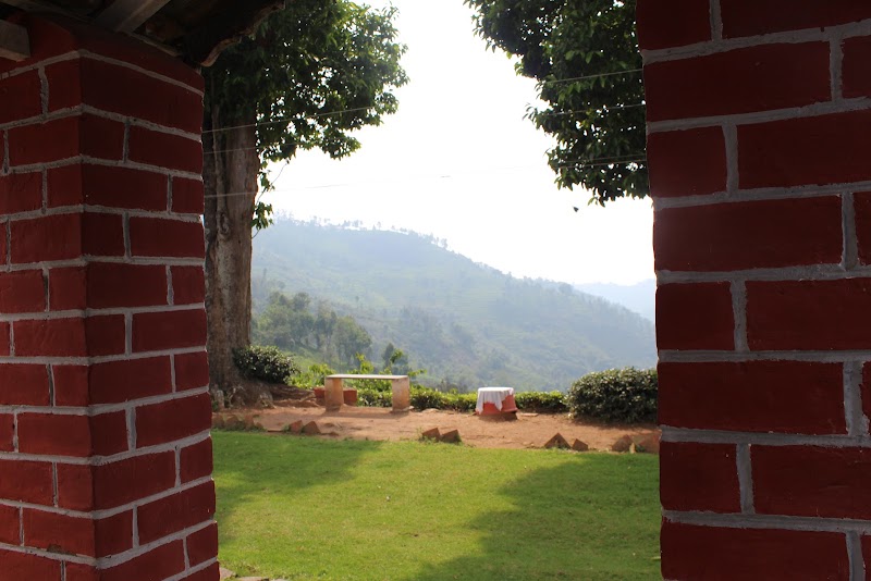 Tea Estate Bungalow with Waterfall View - Tea Estate Bungalow with Waterfall View, 1/276, Hadatorai Estate, Nihung post, Kotagiri, Tamil Nadu 643214, India