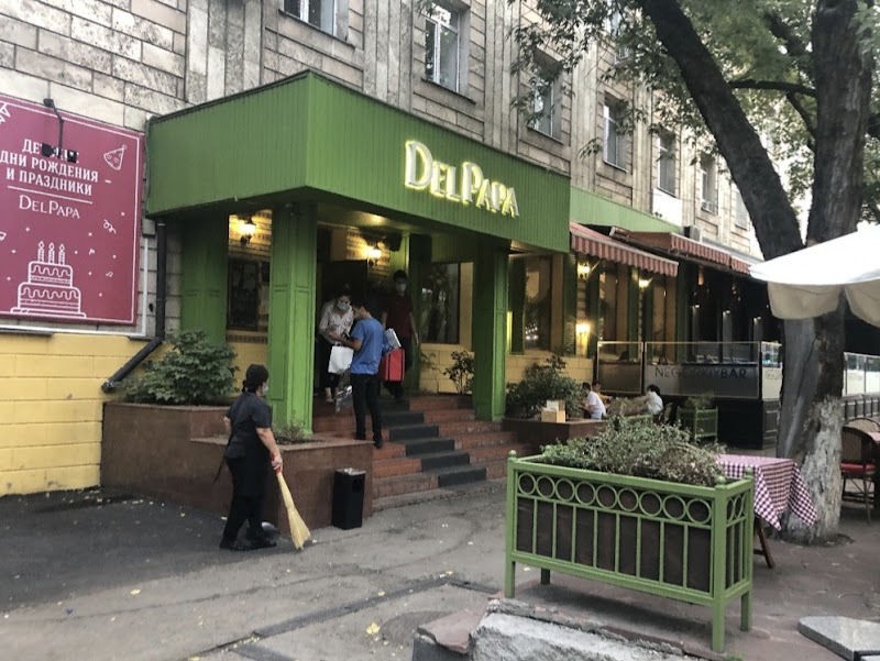Del Papa - Del Papa, 1 Etazh, Bukhar-Zhyrau Blvd 66, Almaty 050057, Kazakhstan