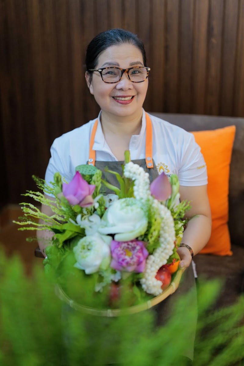 Comida Ngon - Flower Art Tour - Comida Ngon - Flower Art Tour, 10/450, Đ. Bạch Đằng, Hồng Hà, Hà Nội 10000, Vietnam