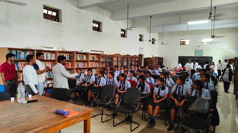 COMMERCE GURU | Best Commerce Institute In Bhilai Chhattisgarh - COMMERCE GURU | Best Commerce Institute In Bhilai Chhattisgarh, 17, Gaurav Path, sunder nagar, Bhilai, Chhattisgarh 490023, India