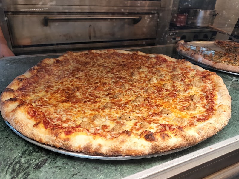 Henry's PIZZA - Henry's PIZZA 4-chōme-2-2 Tanimachi, Chuo Ward, Osaka, 540-0012, Japan