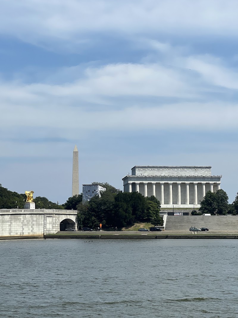 Boomerang Boat Tours - Boomerang Boat Tours, 3050 K St NW, Washington, DC 20007, USA
