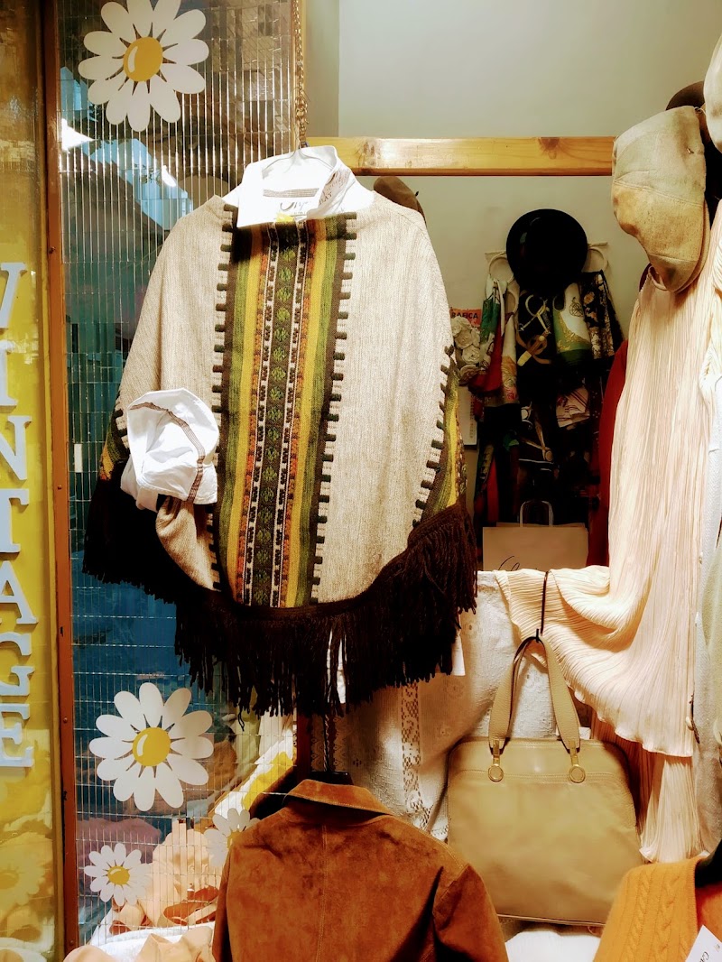 Clochard - Clochard, Via dei Conti, 16r, 50123 Firenze FI, Italy