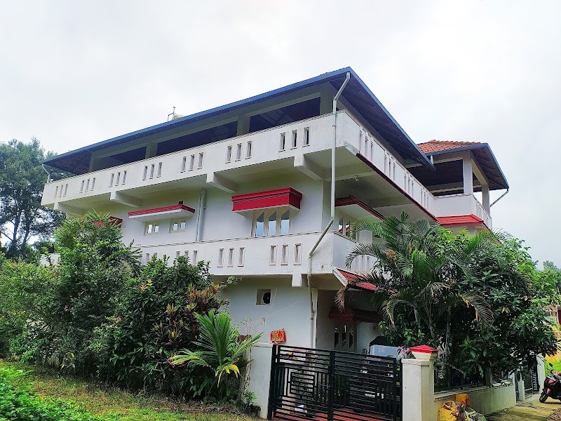 Kaveri Homestay. Best location amidst nature!