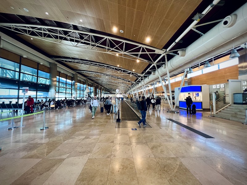 Adolfo Suárez Madrid-Barajas Airport - Adolfo Suárez Madrid-Barajas Airport Av de la Hispanidad, s/n, 28042 Madrid, Spain