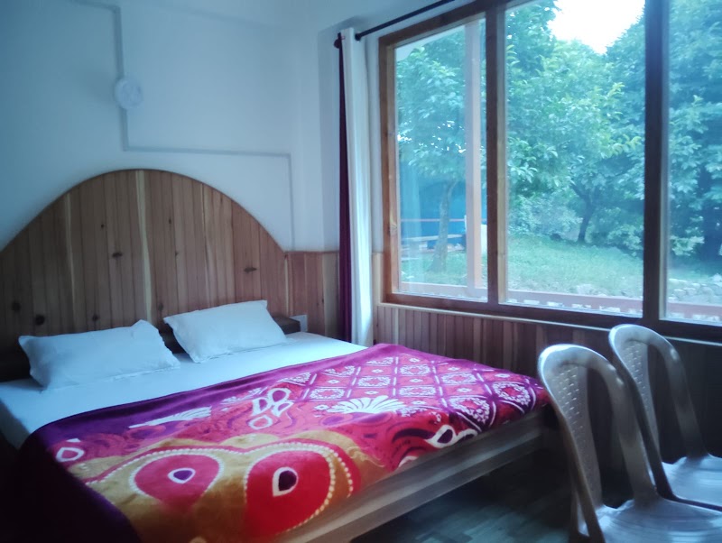 Arjun Homestay tirthan Valley - Arjun Homestay tirthan Valley Banjar, Gushaini, Himachal Pradesh 175123, India